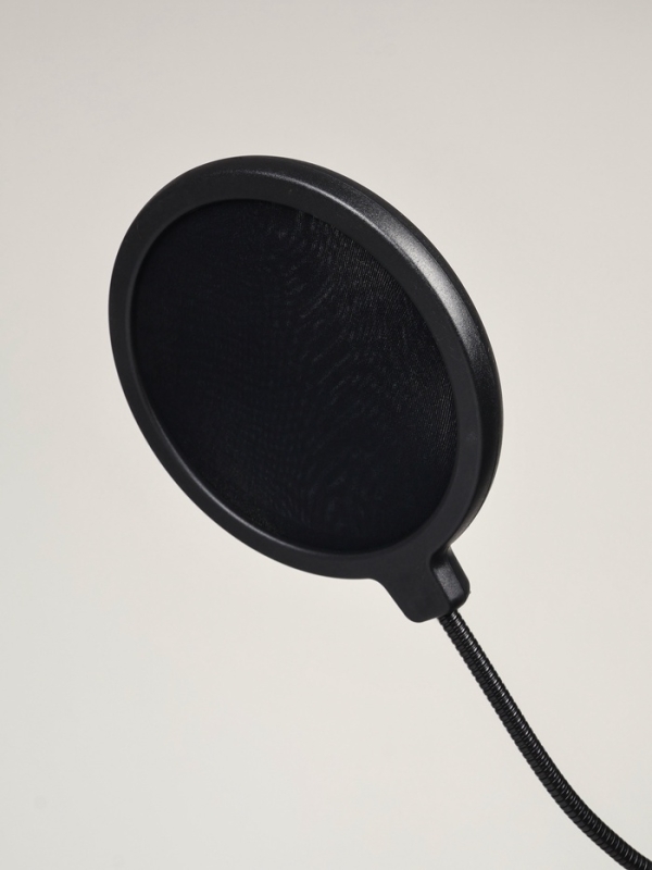 Микрофон конденсаторный Music Life черный: кабель, ветрозащита, стойка