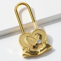 Замок свадебный &laquo;Совет да любовь&raquo;.