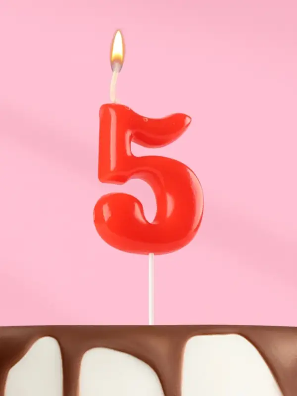 Свеча в торт &laquo;Красная&raquo;, цифра 5