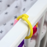 Растяжка - погремушка мягкая на кроватку/коляску &laquo;Малышка&raquo;, Крошка Я