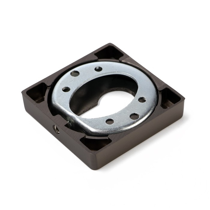 Накладка на цилиндровый механизм LOCKLAND, квадратная, цвет графит, комплект. Накладка на цилиндровый механизм LOCKLAND, квадратная, цвет графит, комплект.