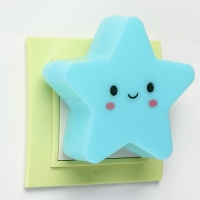 Ночник пластик LED "Звёздочка" с выключателем 220В МИКС 8х8,5х5 см RISALUX