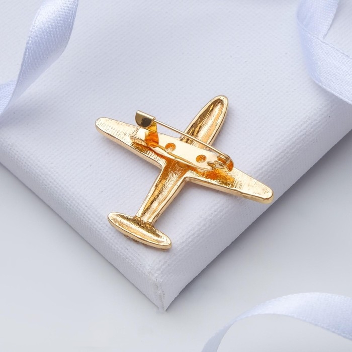 Брошь &laquo;Самолёт&raquo; туристический, цвет белый в золоте