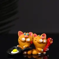 Фигура "Два кота с яичницей" 3.2х7х2.6 см