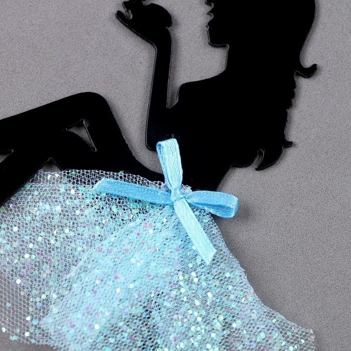 Топпер &laquo;Девушка&raquo; с короной