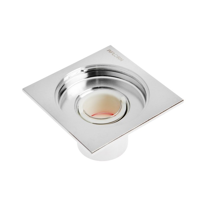 Трап AFLORN AF10510-10, d=50 мм, вертикальный, 100х100 мм, латунь, хром Трап AFLORN AF10510-10, d=50 мм, вертикальный, 100х100 мм, латунь, хром