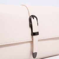 Сумка-мессенджер на магните, цвет белый Сумка-мессенджер на магните, цвет белый