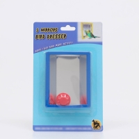 Игрушка для птиц "Зерцальце трёхмерное", 9 х 11.2 х 5.7 см, микс цветов Игрушка для птиц "Зерцальце трёхмерное", 9 х 11.2 х 5.7 см, микс цветов