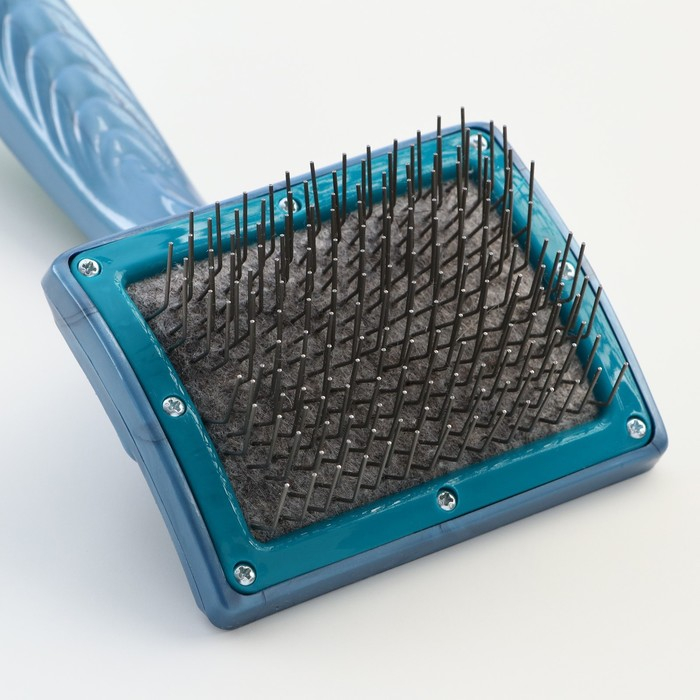 Щётка - пуходёрка для &laquo;Кавказца&raquo;, основание 84 х 58 мм, синяя