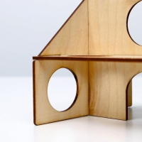 Домик "Скалолаза" 15 х 12 х 15 см Домик "Скалолаза" 15 х 12 х 15 см