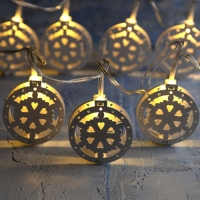 Гирлянда &laquo;Нить&raquo; 2 м с насадками &laquo;Снежинка&raquo;, IP20, прозрачная нить, 10 LED, батарейки AAх2 (нет в комплекте), свечение тёплое белое