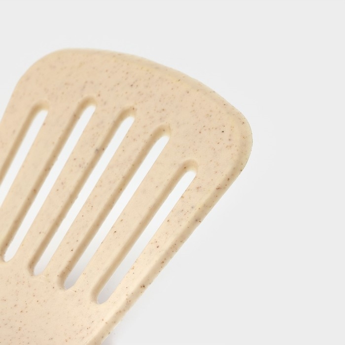 Лопатка с прорезями Доляна &laquo;Беж&raquo;, 30 см, цвет бежевый