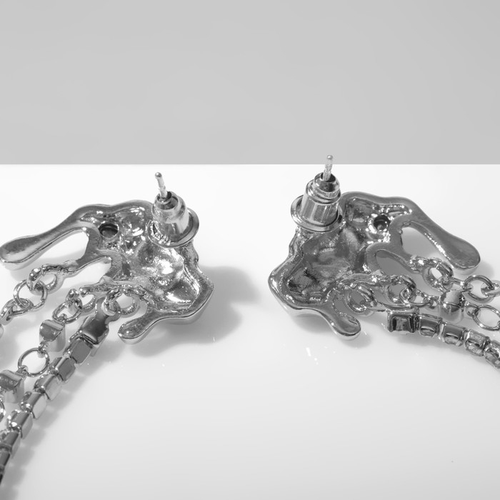 Серьги висячие со стразами «Таяние» трио, цвет белый в серебре Серьги висячие со стразами «Таяние» трио, цвет белый в серебре