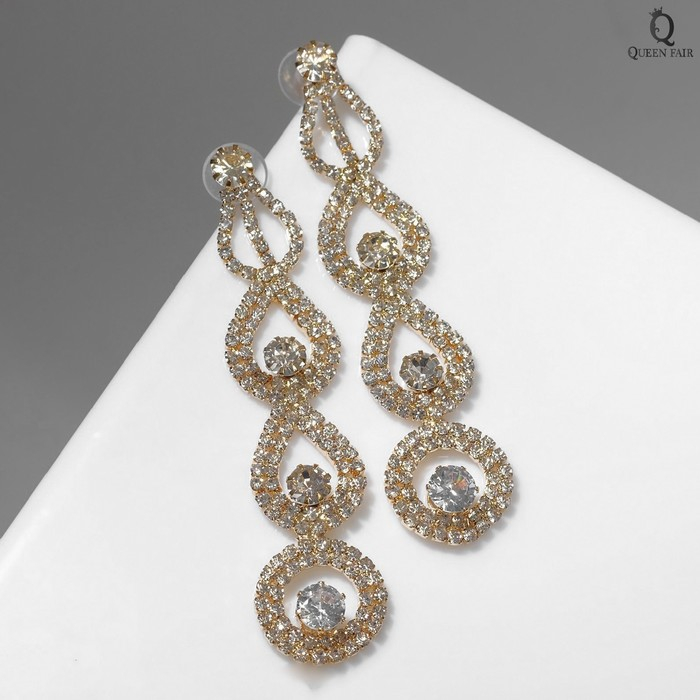 Серьги висячие со стразами &laquo;Грация&raquo; капли трио, цвет белый в золоте, 9 см