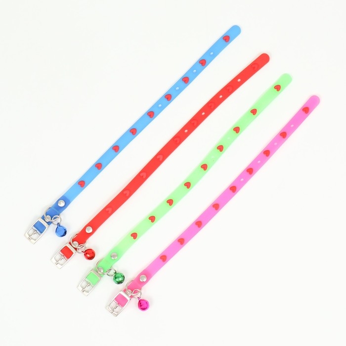 Ошейник из морозостойкого мягкого пластика Ошейник из морозостойкого мягкого пластика "Люблю сердечно", 30 х 1 см, микс цветов