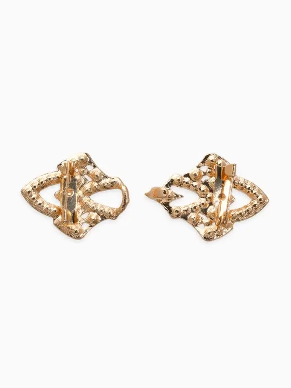 Зажим для кардигана "Ажур", винтажные пики, цвет белый в золоте