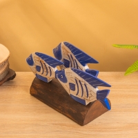 Сувенир &laquo;Экзотические рыбки&raquo;, 30&times;11&times;18 см, дерево, бело-синий