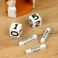 Календарь настольный &laquo;Котенок&raquo;, 10&times;6&times;21 см, дерево