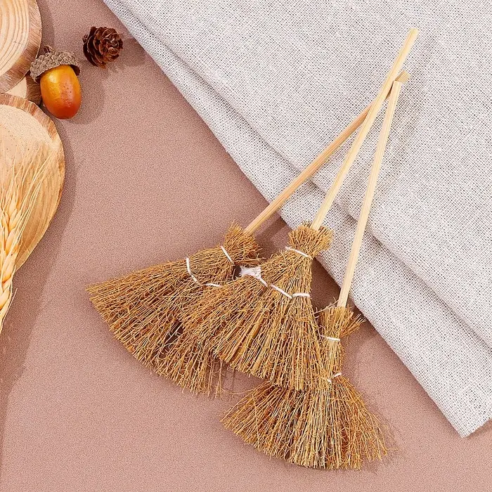 Предмет для декора &laquo;Веник&raquo; 0.5 &times; 5 &times; 14 см