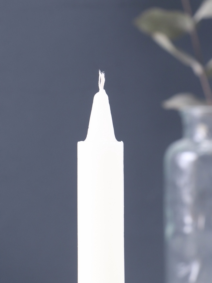 Свечи парафиновые бытовые 40 гр (набор 4 шт) 15-16 см, 5 ч