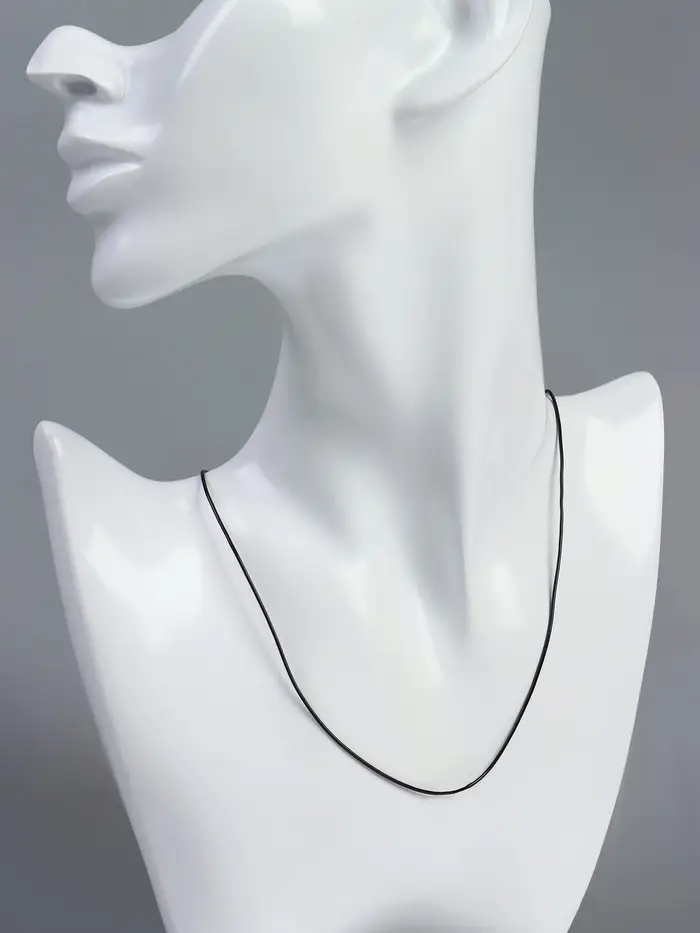 Шнурок каучуковый, неполый, 45 см, d=1 мм, чёрный в серебре