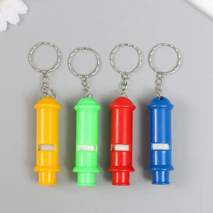 Брелок для ключей на кольце &laquo;Свисток&raquo;, пластик, 6.3&times;2.2&times;2.2 см, МИКС