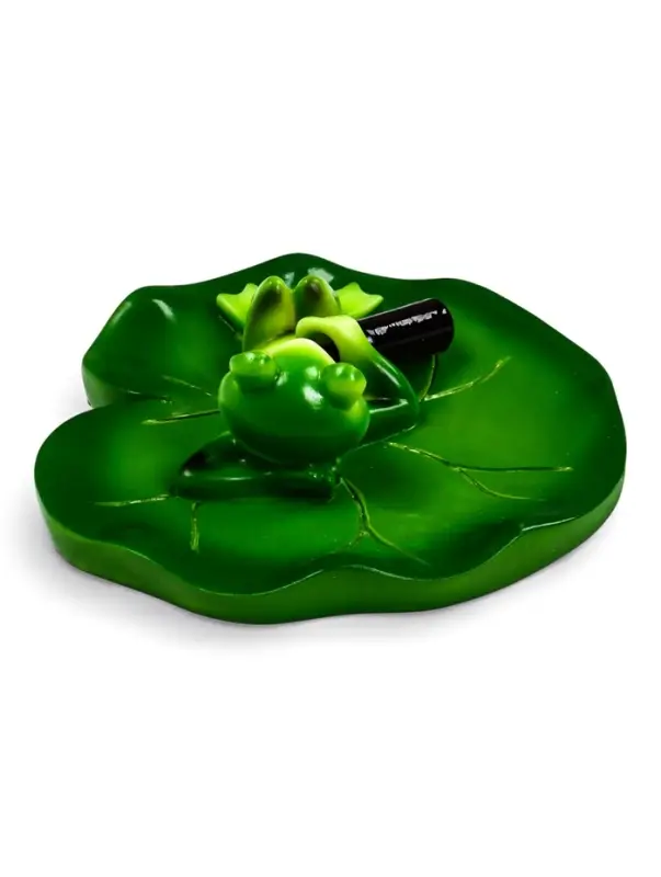 Садовая фигура 10 х 11 х 6 см  водоплавающая  "Лягушка на отдыхе"