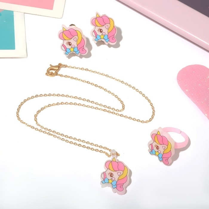 Набор детский &laquo;Выбражулька&raquo; 3 предмета клипсы, кулон, кольцо, единорожка, цветной в золоте