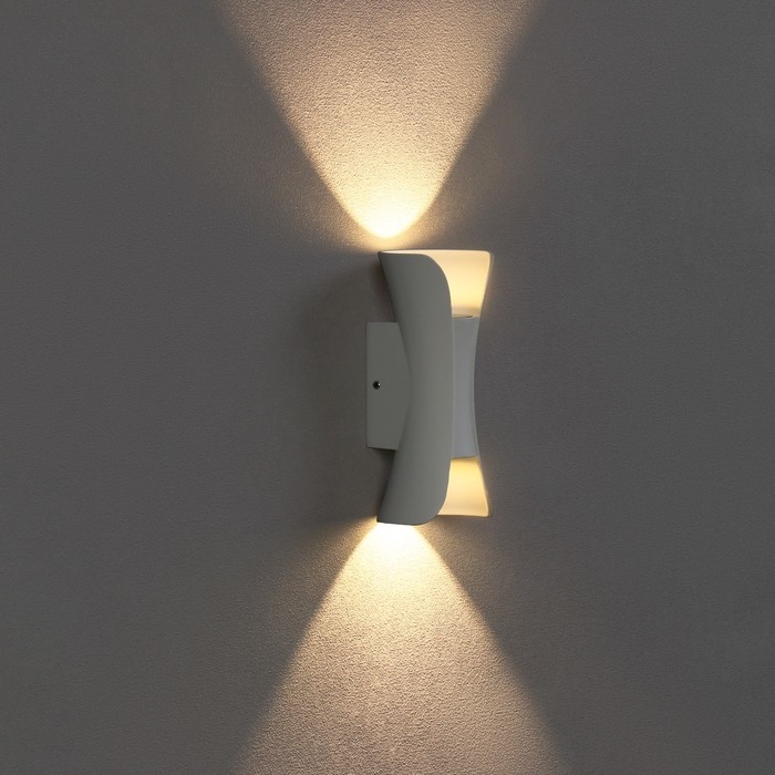 Светильник фасадный &laquo;Элегант&raquo;, FSD-091, 6 Вт, 3000К, IP65, 220 В, металл, белый