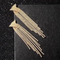 Серьги висячие со стразами «Водопад» бантик, цвет белый в золоте,10 см Серьги висячие со стразами «Водопад» бантик, цвет белый в золоте,10 см