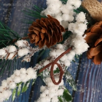 Декор "Зимнее очарование" ягоды в белом шишки хвоя, 26 см Декор "Зимнее очарование" ягоды в белом шишки хвоя, 26 см