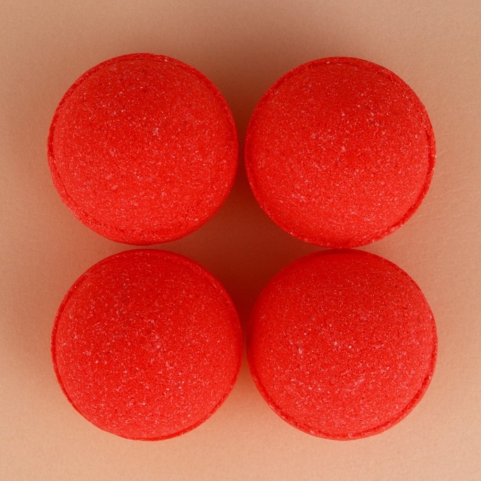 Подарочный набор косметики &laquo;Городские истории&raquo;, гель для душа 300 мл и бомбочки для ванны 4 х 40 г, Новый Год