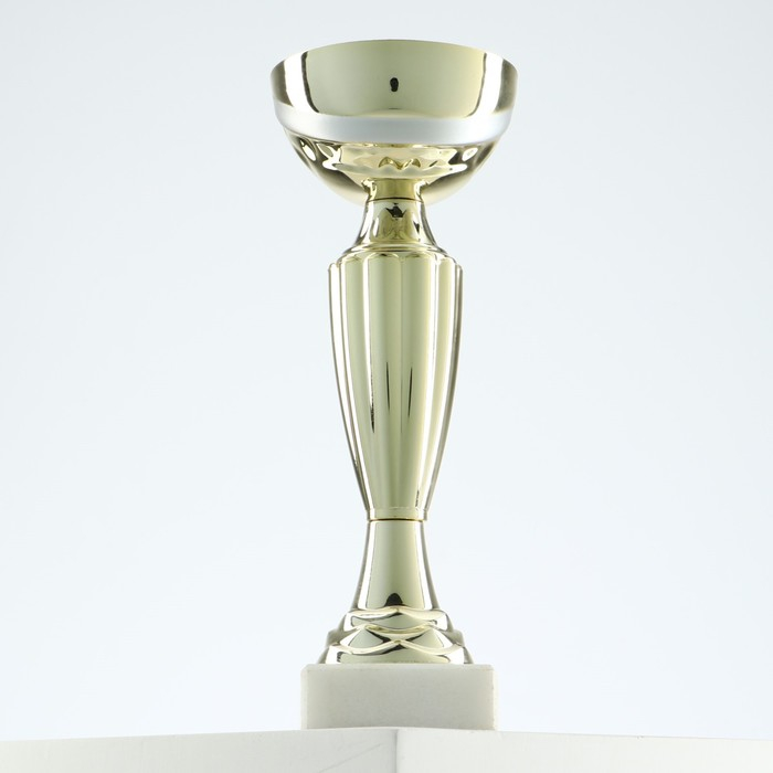 Кубок 106, наградная фигура, золото, подставка камень, 18.8 см