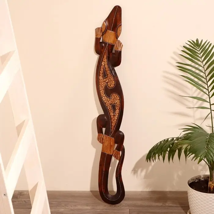 Панно &laquo;Геккон&raquo;, 100&times;14&times;1 см, дерево