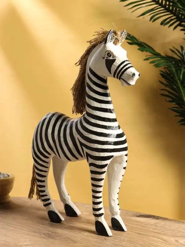 Сувенир &laquo;Зебра&raquo;, 30&times;10&times;45 см, дерево, чёрно-белый