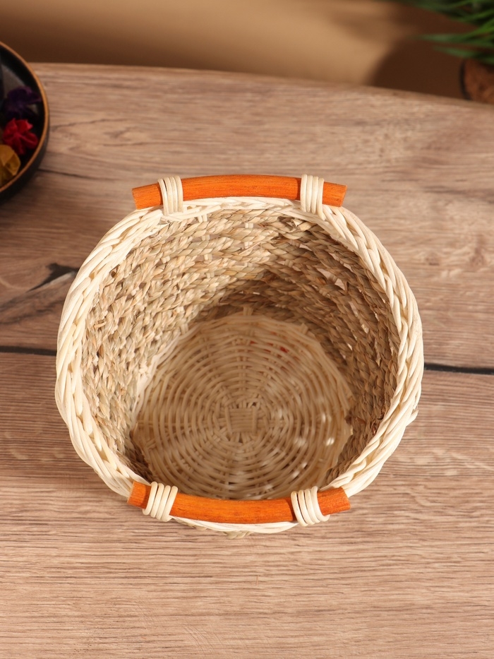 Корзина плетеная 18x18x13.5 см, ротанг