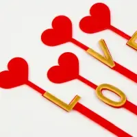 Топпер для торта &laquo;Любовь&raquo;, набор 4 шт.