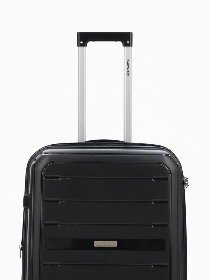 Чемодан 24", PP, 43*26*66, отд на молнии, код замок, 4 колеса, черный