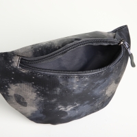 Сумка поясная детская на молнии, цвет чёрный Сумка поясная детская на молнии, цвет чёрный