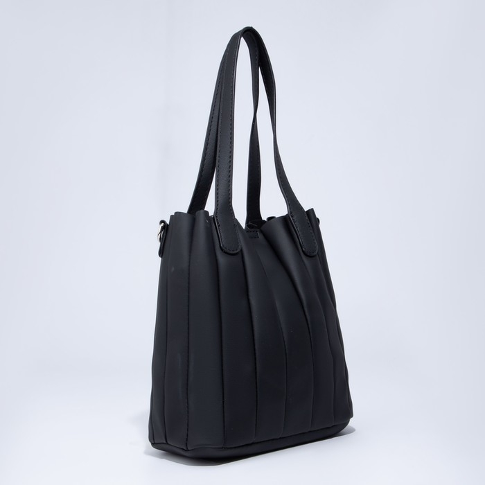 Сумка-тоут на магните, длинный ремень, цвет чёрный