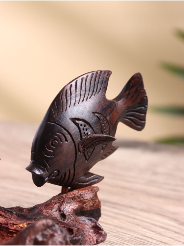 Сувенир "Рыбки" дерево соно, 9х10х14 см