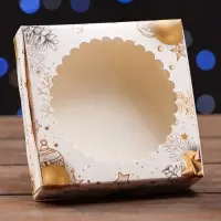 Коробка &laquo;Золотой Новый год&raquo; 11.5&times;11.5&times;3.2 см