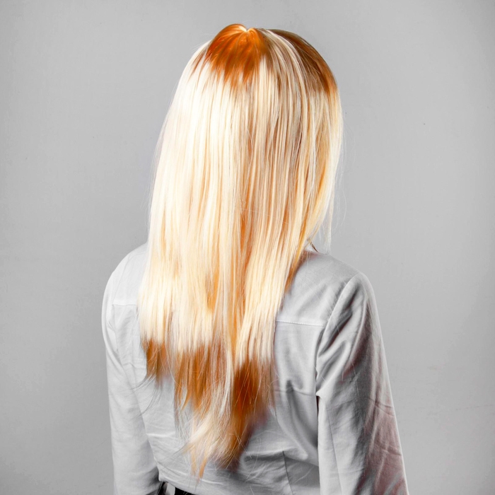 Карнавальный парик «Красотка», цвет русый Карнавальный парик «Красотка», цвет русый