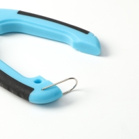 Когтерез боковой малый с закругленными резиновыми ручками,отверстие 8 мм,чёрный с голубым Когтерез боковой малый с закругленными резиновыми ручками,отверстие 8 мм,чёрный с голубым