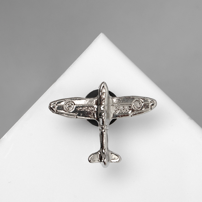 Значок &laquo;Самолёт&raquo;, цвет серебро