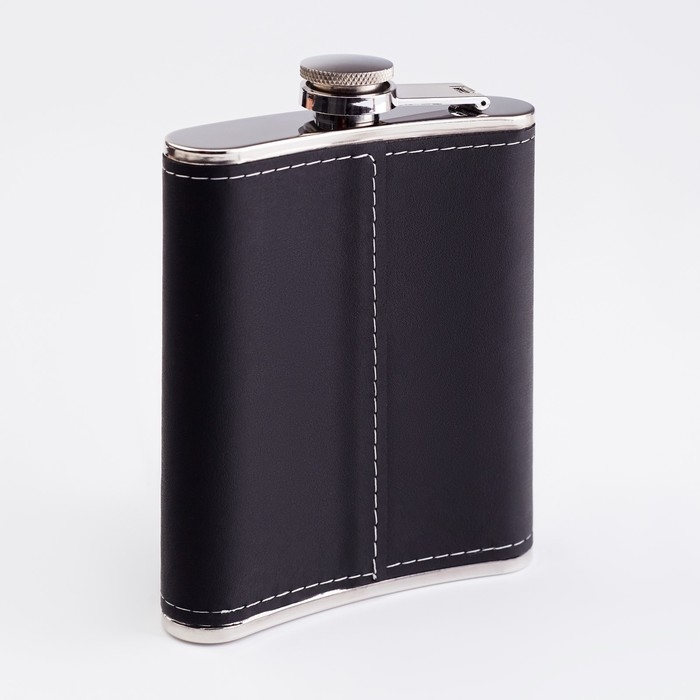 Подарочный набор 4 в 1: фляжка 240 мл, 2 стопки, воронка, черный