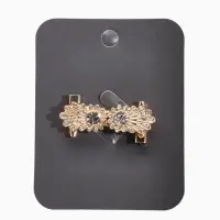 Зажим для кардигана "Ажур", астра, цвет белый в золоте