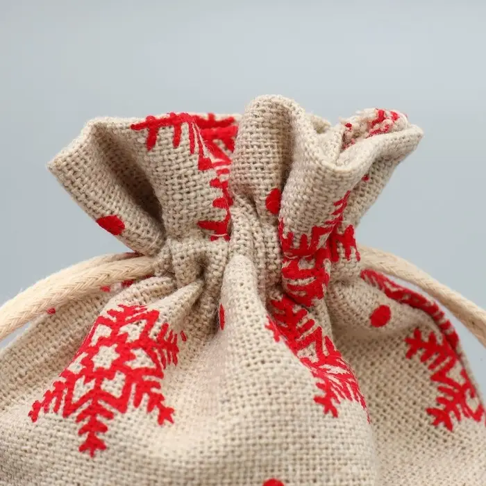 Мешочек подарочный холща &laquo;Новогодние ожидания&raquo;, снежинки, холща, 10 х 12 см +/- 1.5 см