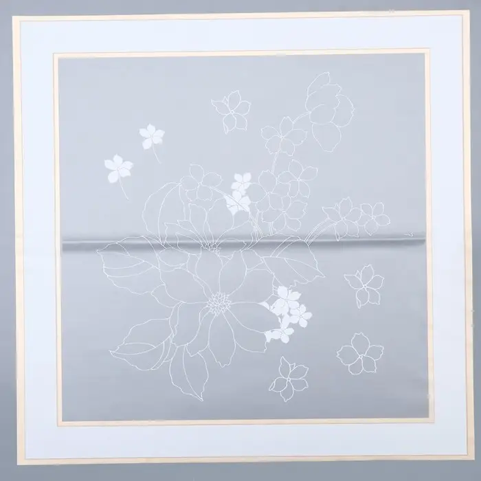 Пленка для цветов матовая, &laquo;Цветы с каймой&raquo;, 58&times;58 см, белый