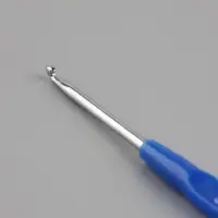 Крючок для вязания, с пластиковой ручкой, d = 3,5 мм, 13,5 см, цвет синий, цена за 1 штуку